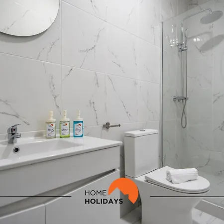 #163 Dr Jose Silva 17 By Holidays Appartement *